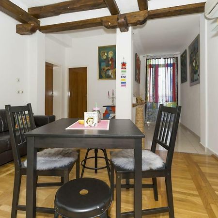 דירות ז'סניסה Little Place Near Sea Apartman מראה חיצוני תמונה
