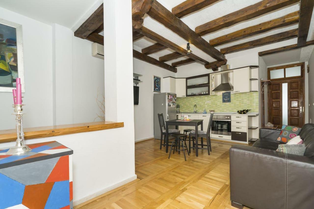 דירות ז'סניסה Little Place Near Sea Apartman מראה חיצוני תמונה